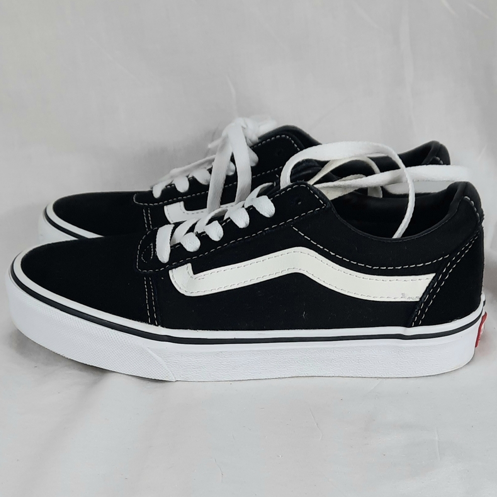 Vans Suede Womens Shoes Size 6 Black White Skate Sneakers Old Skool - Picture 4 of 10